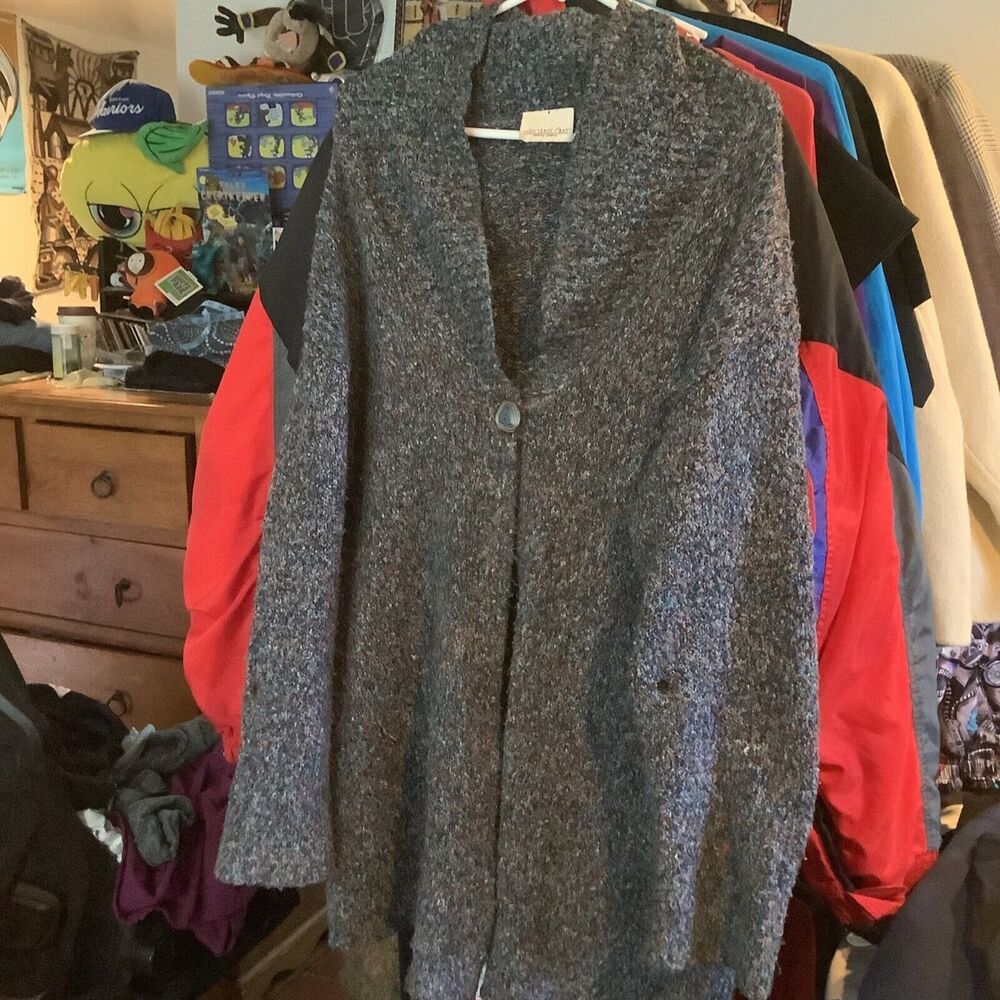 Monterey Bay Clothing Company size medium m Cardigan multicolor knit Lightweight